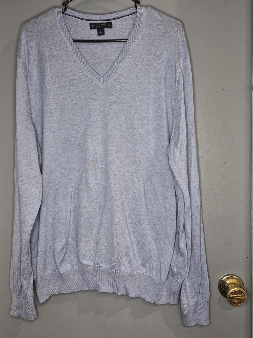 Women's Light Blue V-Neck Sweater Silk/Cotton/Cashmere Blend